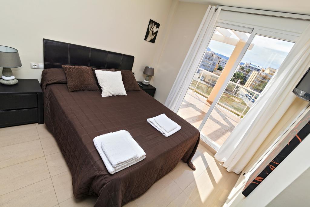 Apartamentos Carlton Vyb Denia Exterior foto