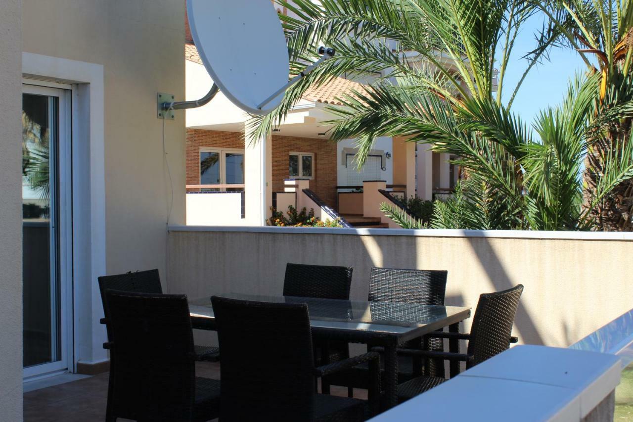 Apartamentos Carlton Vyb Denia Exterior foto